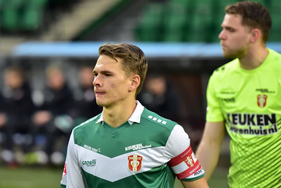 Jonge Honden Maken Het Verschil Bij FC Dordrecht Zij Waren Hongerig